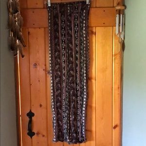 Tilly’s surf shop flowy pants